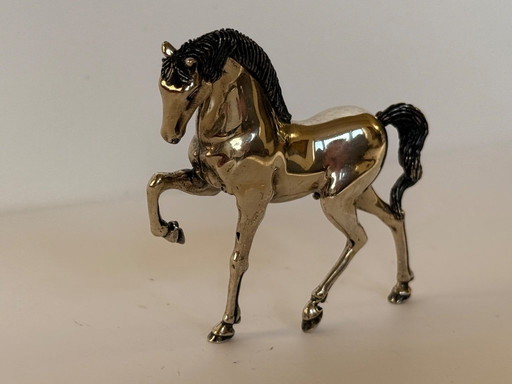 Cheval Saturno en argent massif