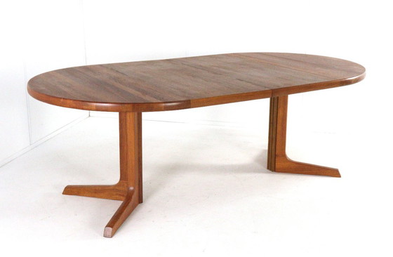 Image 1 of Gudme Round 2x Extendable Dining Table 'Nabbe' Vintage