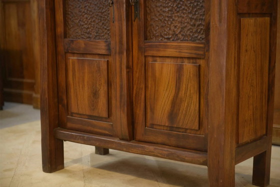 Brutalist Aranjou wardrobe in elm 1960s (photo 10 of 11)