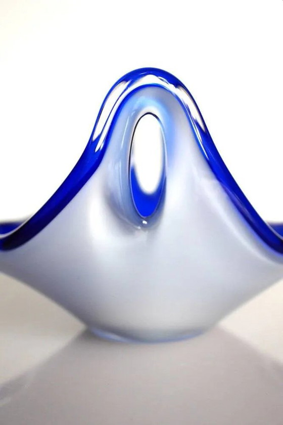 Image 1 of Bol Coquille en verre par Paul Kedelv pour Flygsfors