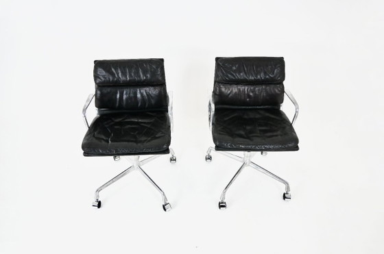 Sedie Soft Pad di Charles & Ray Eames per Ring Mobelfabrikk Norvegia, anni '70 – Ring Møbelfabrikk (photo 7 of 13)