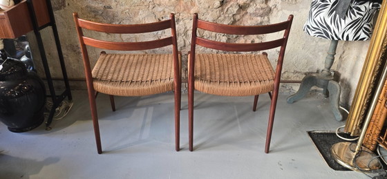 Image 1 of Arne Wahl Iversen (1927-2016) - Paar stoelen van Glyngøre Stolefabrik, DK, circa 1950-1960