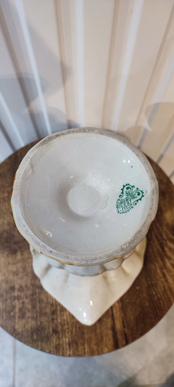 Image 1 of Vintage porcelain from the Royal Manufactory LCS R. Capodimonte