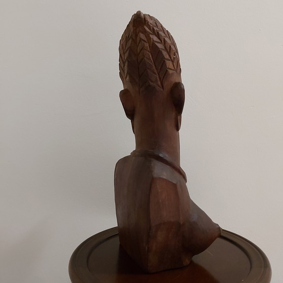 Image 1 of Afrikanische Büste einer Frau aus der kongolesischen Kolonialzeit