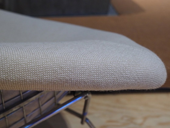 Image 1 of KNOLL INT. BERTOIA SEDIA PER UCCELLI MIT HOCKER HOPSACK BEIGE