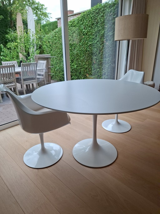 Saarinen Dining Table