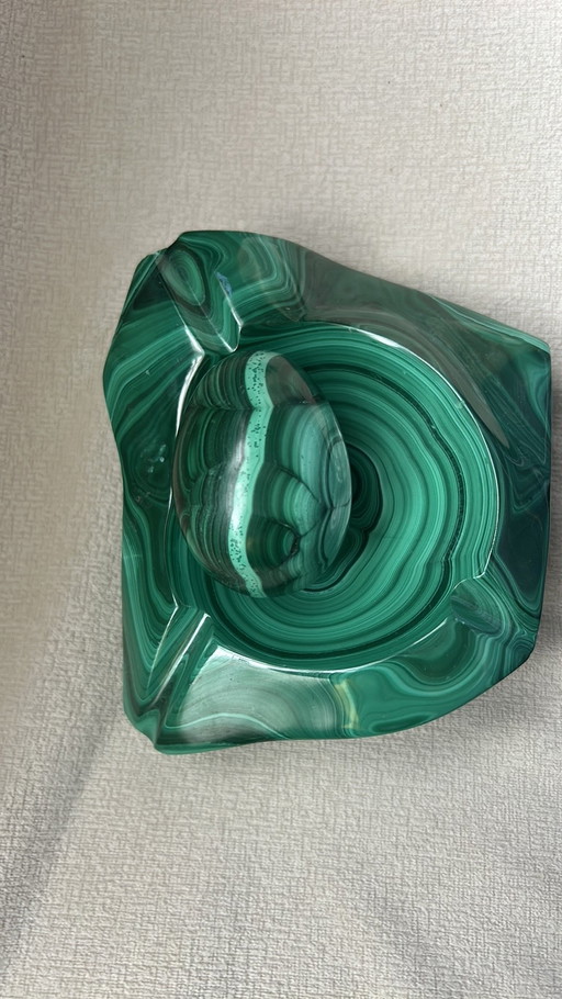 Malachietnest Katanga Congo leegte zak en ei