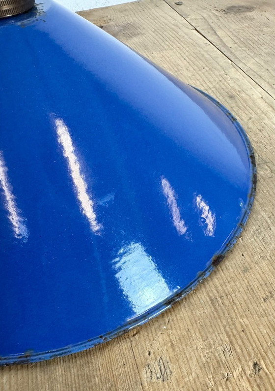 Image 1 of Lampada a sospensione industriale in smalto blu, anni '50
