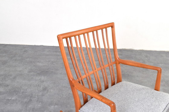 Image 1 of Mecedora de roble ML33 de Hans J. Wegner para A/S Mikael Laursen, década de 1950