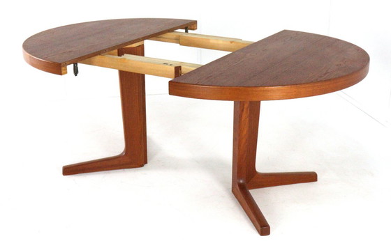 Image 1 of Round 2x extendable Danish design dining table vintage