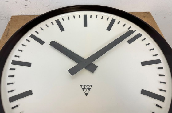 Image 1 of Large Industrial Bakelite Factory Wall Clock from Pragotron, 1960s