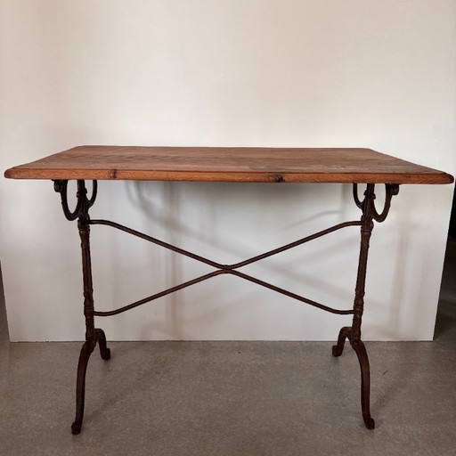 Bistro Tale en roble