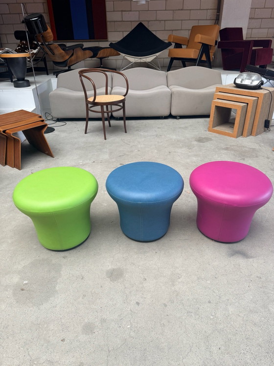 Artifort Mushroom footstool, Footstools & poufs, Leather, Green, Modern (photo 4 of 8)
