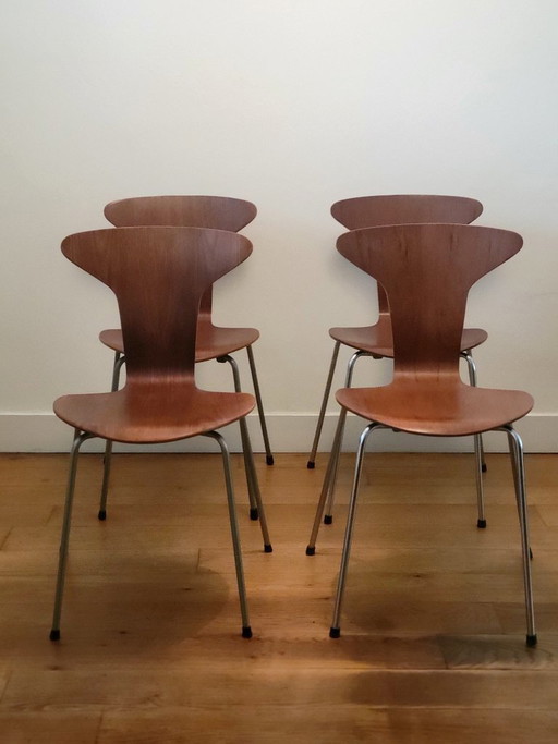 Set of 4 Mosquito chairs by Arne Jacobsen for Fritz Hansen