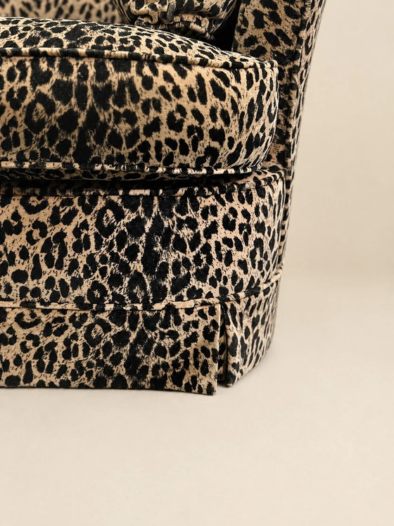Italiaanse vintage bank met luipaardprint – Bankstel, Velvet, Italian Design (photo 3 of 7)