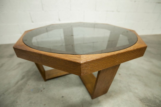Image 1 of Tavolo esagonale unico, 1977, rovere, vetro fumé, fabbricazione svizzera