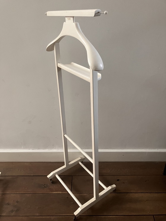 Image 1 of Vintage Italiaans design dressboy / kledingrek wit