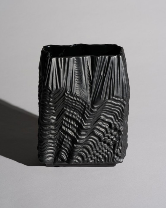 Image 1 of Martin Freyer Rosenthal Bisque Porcelaine Noire "Cascade" Vaas Brutalist Op-Art
