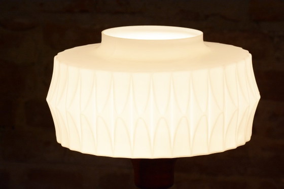 Restored Mid-Century Table Lamp, Walnut, Brass, Glass, Rewired, Czech, 1960s – Wood (photo 10 of 11)