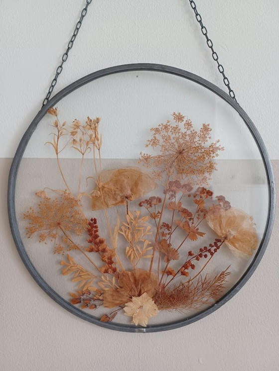 Image 1 of Vitrail botanique vintage des années 70. Fleurs et plantes séchées.