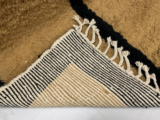 Image 1 of Handgemaakt Marokkaans tapijt 250 cm x 150 cm