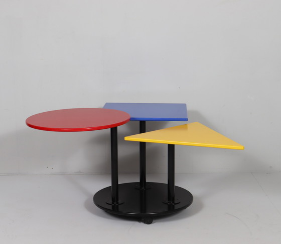 Image 1 of Salontafel in de stijl van Memphis Milano, jaren 1980