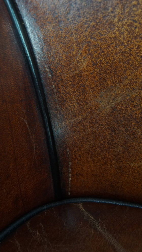 Image 1 of Klassieke schapenleren armchair