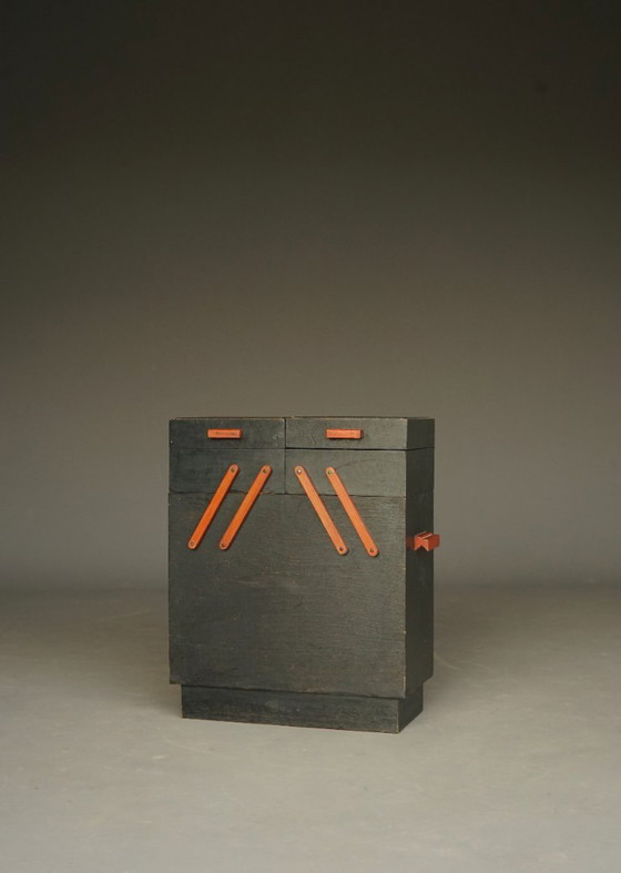 Image 1 of Nähkästchen im Art-déco-Stil der 1930er Jahre