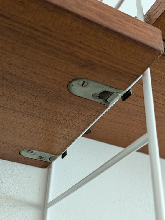 Vintage Zweeds wandsysteem, Nisse String (gemerkt) – Wandrek, Iron, Wood (photo 7 of 9)