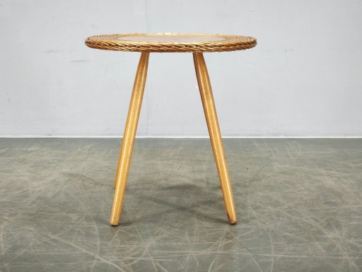 Table d'appoint en rotin et hêtre de Jan Kalous, Tchécoslovaquie, années 1970