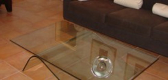 Image 1 of Table Roche Bobois