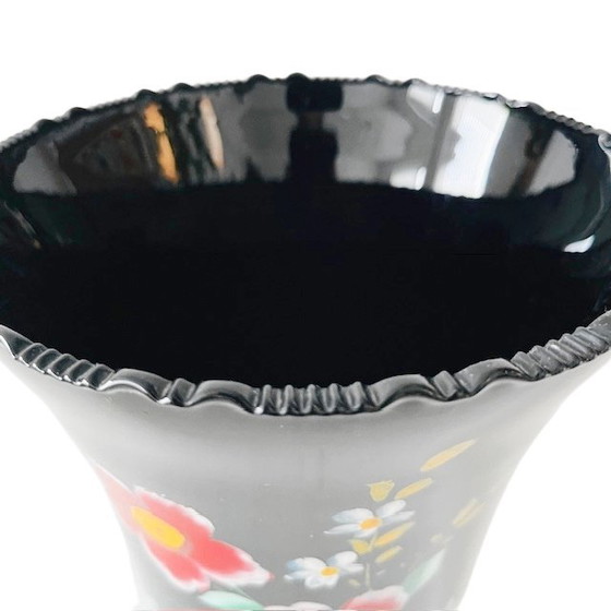 Image 1 of Grande vaso in vetro hyalith con fiori neri, anni '50