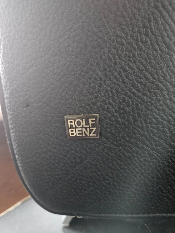 Image 1 of 2 schwarze Ledersofas von Rolf Benz - Design