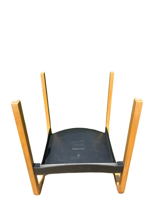 Image 1 of Modern armchair from THONET