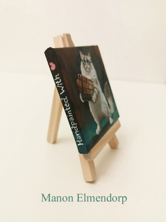 Unique Hand-Painted Small Painting of a Cat with a Stack of Books – Paintings & Drawings, Canvas, Wood (photo 4 of 7)