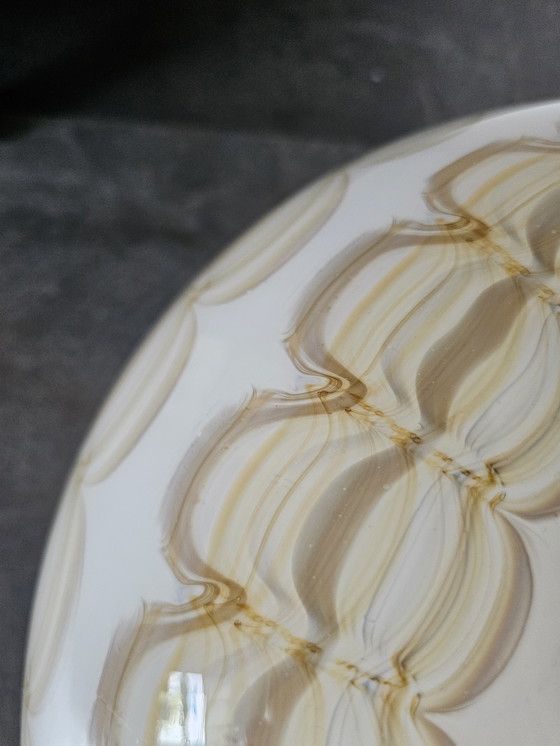 Image 1 of Lampada a sospensione MCM con grande paralume in vetro di Murano