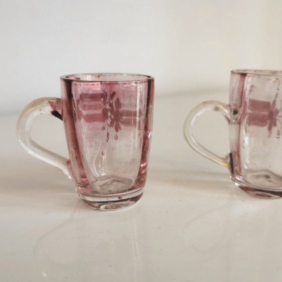 Image 1 of Antieke Franse Art Nouveau likeurset van roze iriserend glas, ca. 1900.