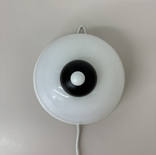 Vintage bruin en witte wandlamp, jaren 1970