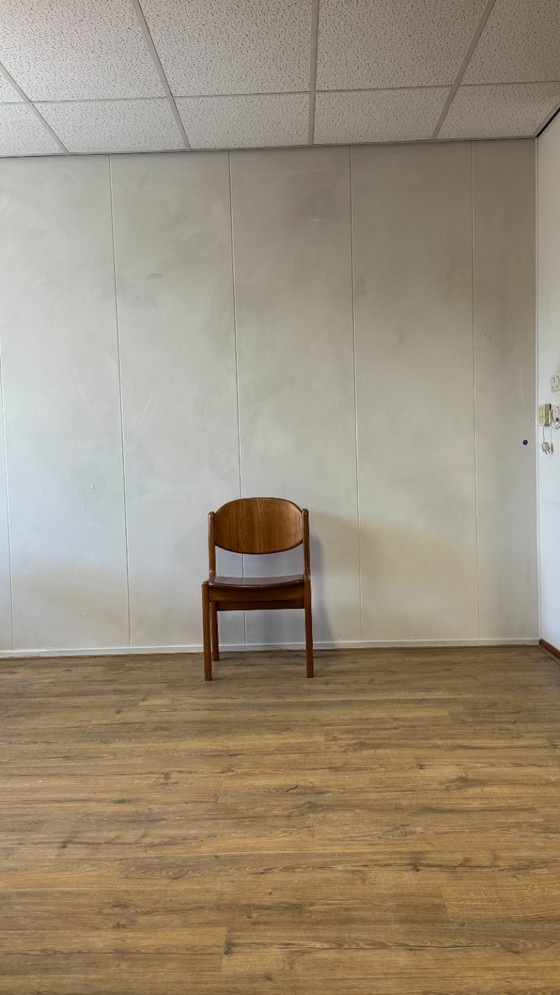 Image 1 of Rare ensemble de 6 chaises Glostrup en teck du milieu du siècle