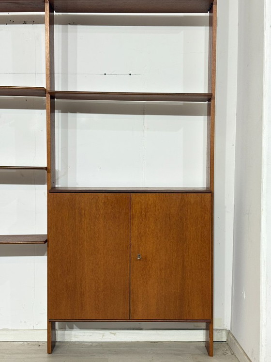 Modulares Mid-Century Wandregal von interna / Teak-Regalsystem 60er Jahre – Wood (photo 15 of 21)