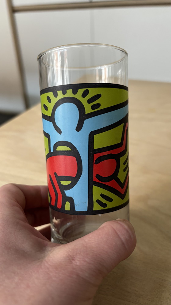 Image 1 of Keith Haring waterglas, glas, jaren ‘90