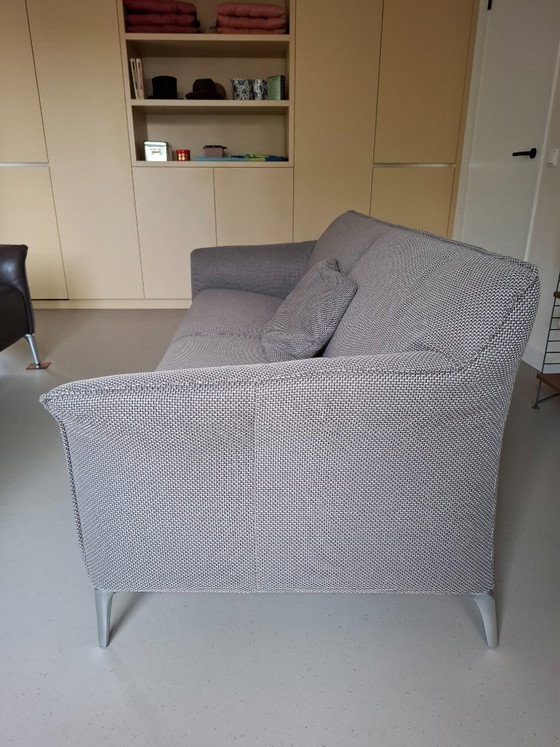 Mayon 2.5-Seater Sofa – Leolux, Textile, Aluminium (photo 3 of 5)