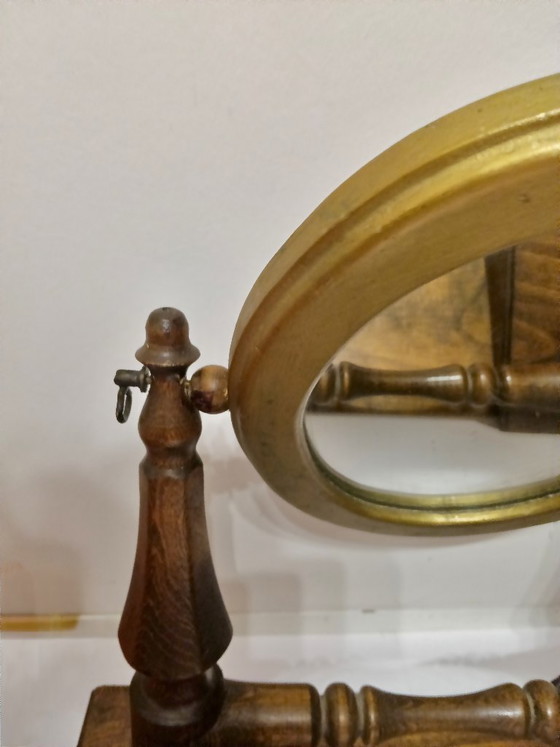 Vintage Stijl Kantelbare Spiegel met Twee Laden aan de Basis – Glass, Wood (photo 4 of 6)