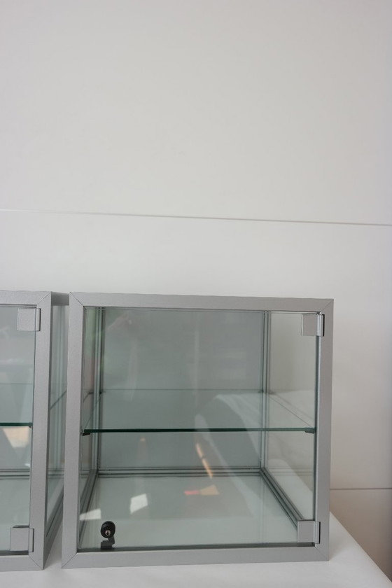 Image 1 of Vitrines et présentoirs conçus et fabriqués en Italie. Marzorati Ronchetti.