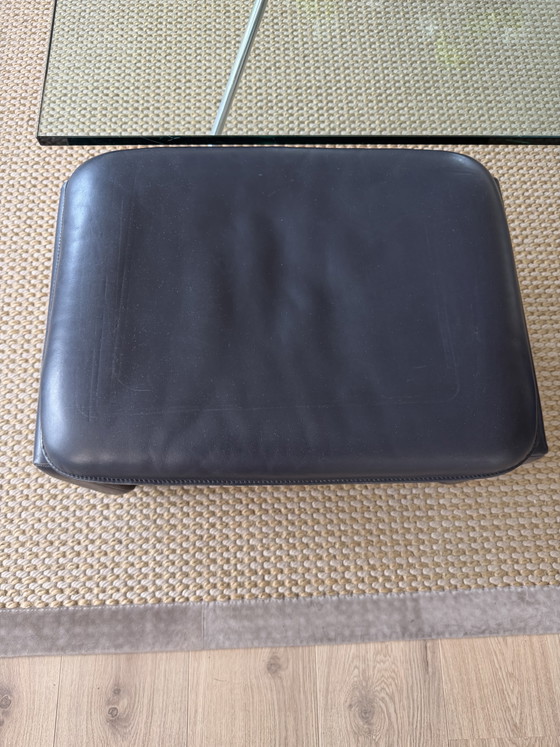 Tabouret et pouf en cuir bleu DeSede série DS – de Sede, Poufs & repose-pieds, Leather (photo 3 of 7)