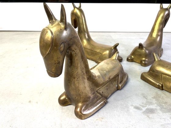 Vintage brass foal coffee table, 1970 – Glass (photo 6 of 11)