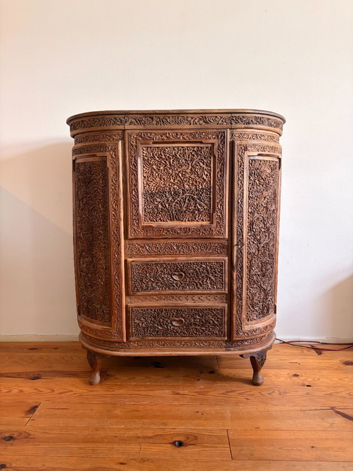 Mueble bar cachemir tallado a mano – Art Déco – India, Años 60