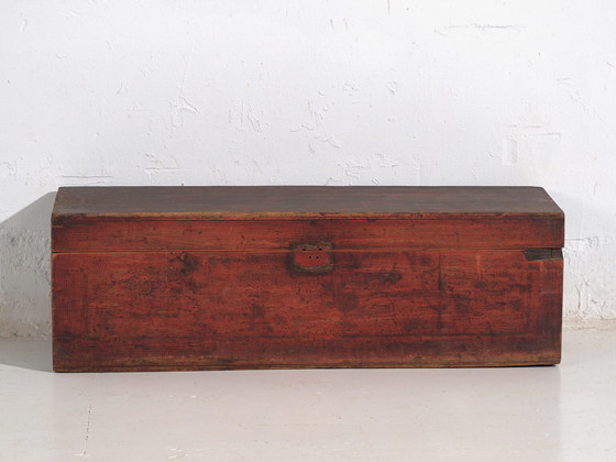 Antique Chinese garnet red case (c.1900) #11 – Storage cabinet (photo 23 of 39)