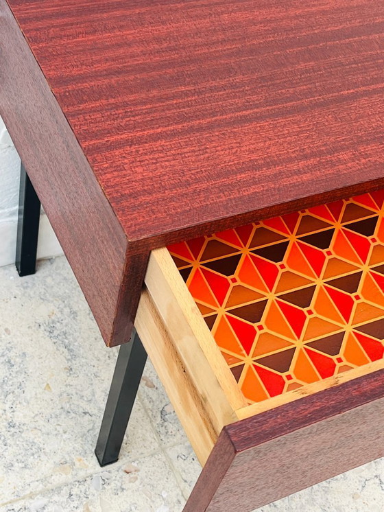 Image 1 of Comodino modernista europeo degli anni '60