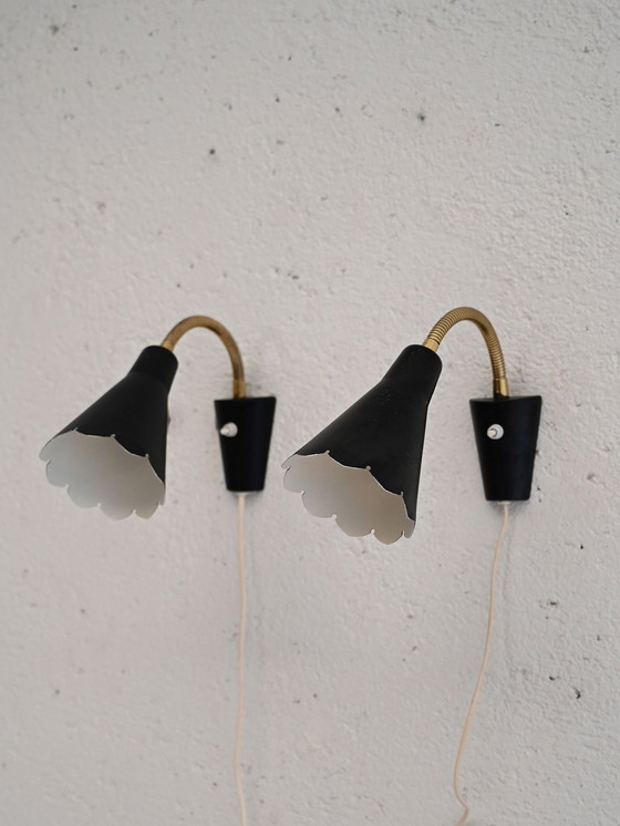 Image 1 of Paire d'appliques scandinaves noires des années 1950/60